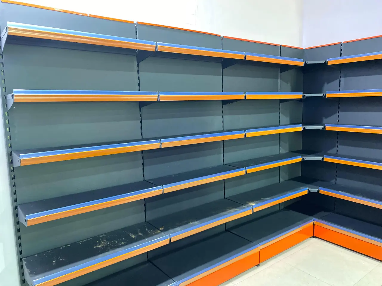 780705636_supermarket racks Jaipur.webp